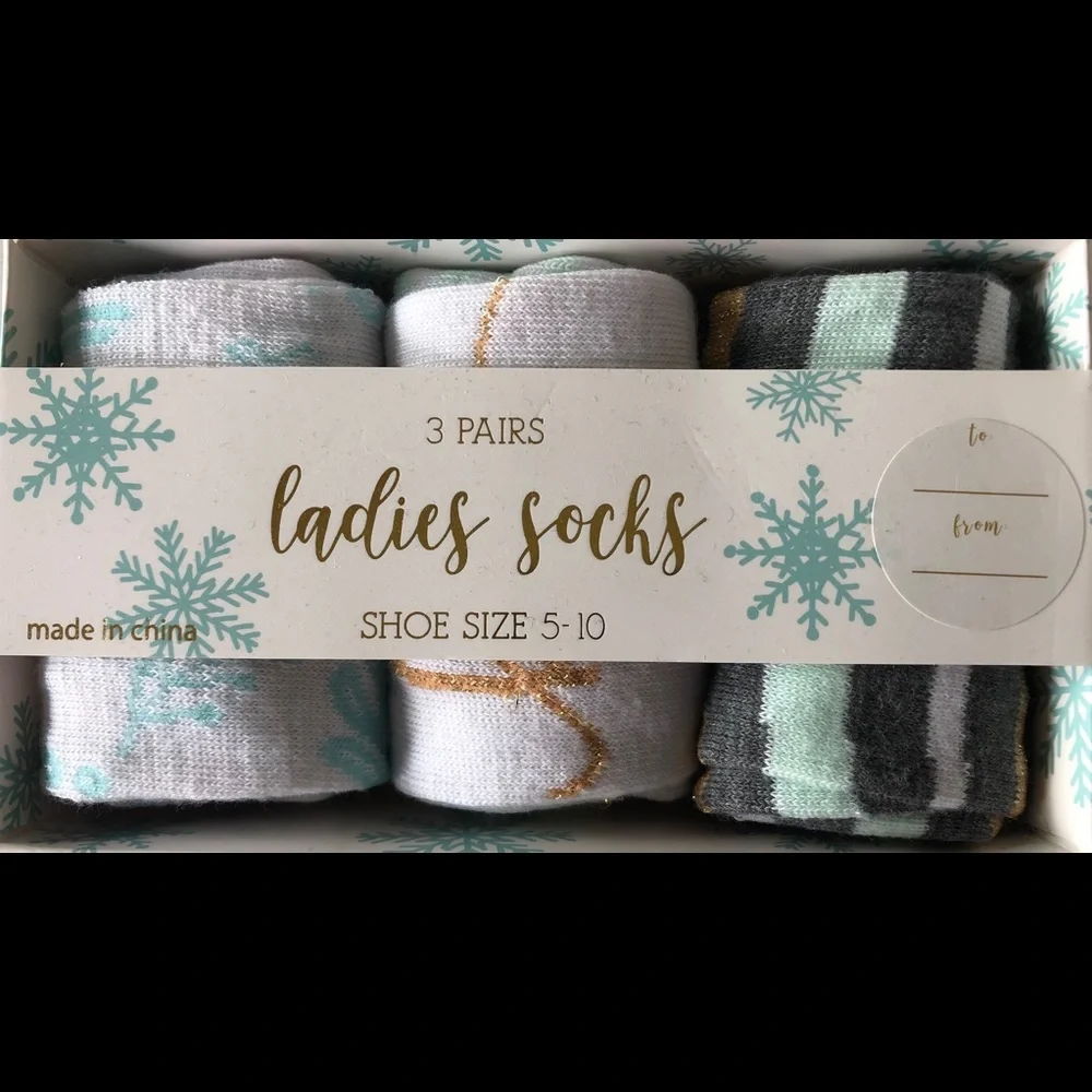 Brand New 3 Pairs Ladies Super Cute Socks